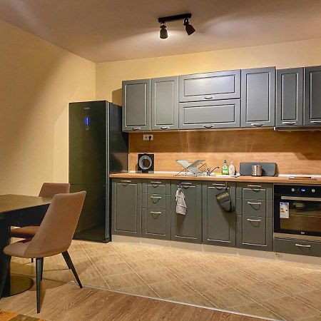 Stylish Urban Apart New 2021 Close To The Beach Varna Exteriér fotografie
